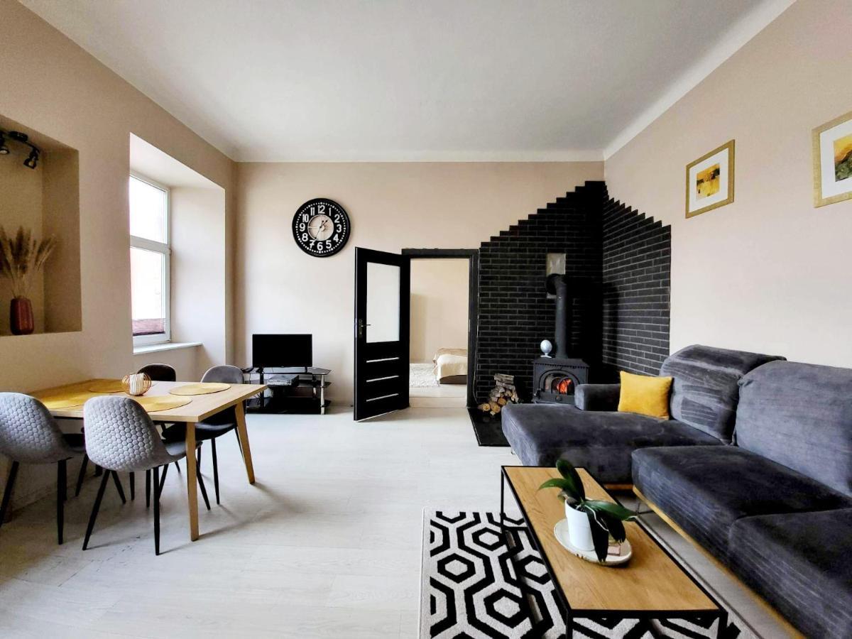 Cozy 2 Room Apartment In The Oldtown Of קלייפדה מראה חיצוני תמונה