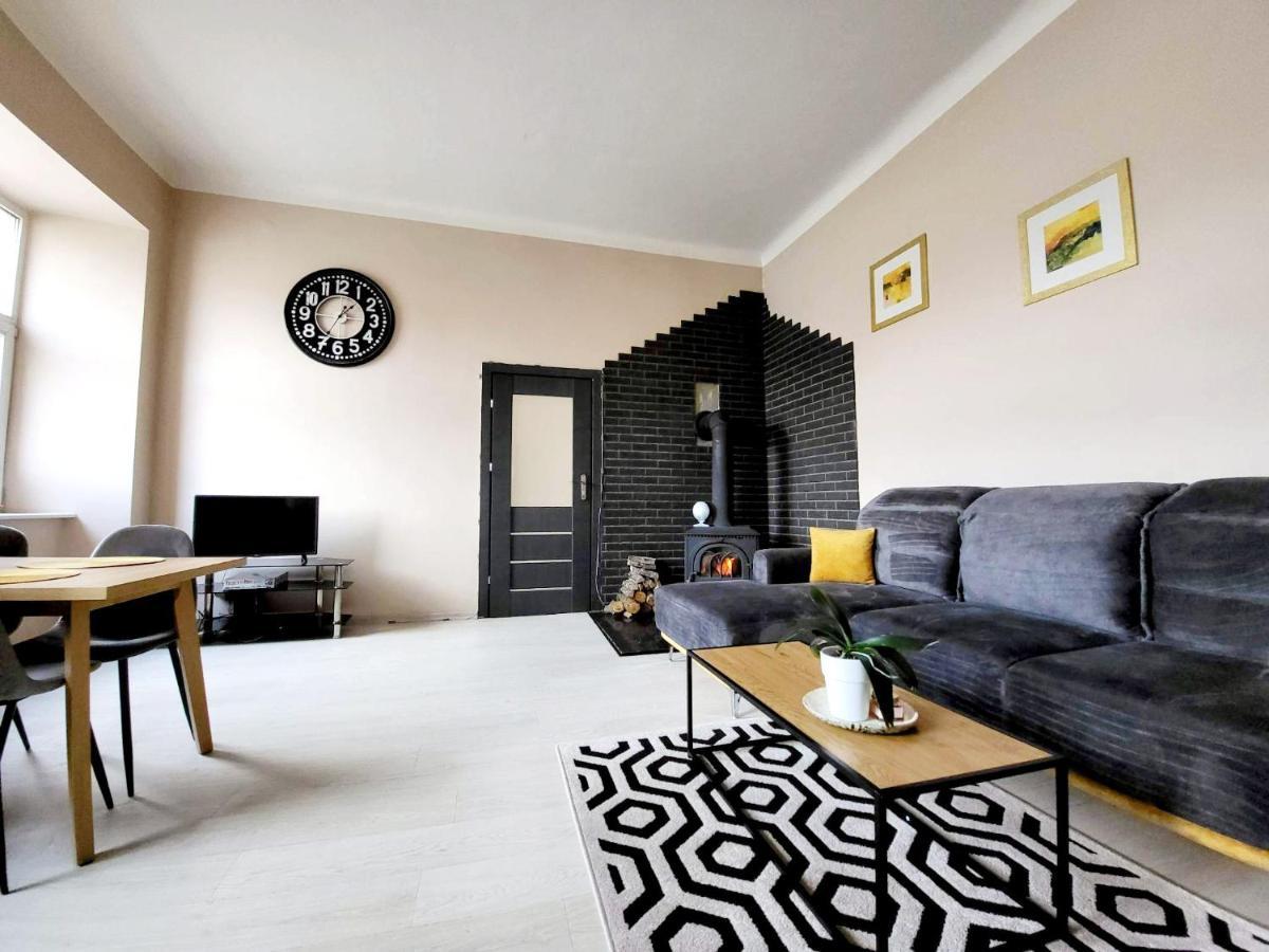 Cozy 2 Room Apartment In The Oldtown Of קלייפדה מראה חיצוני תמונה