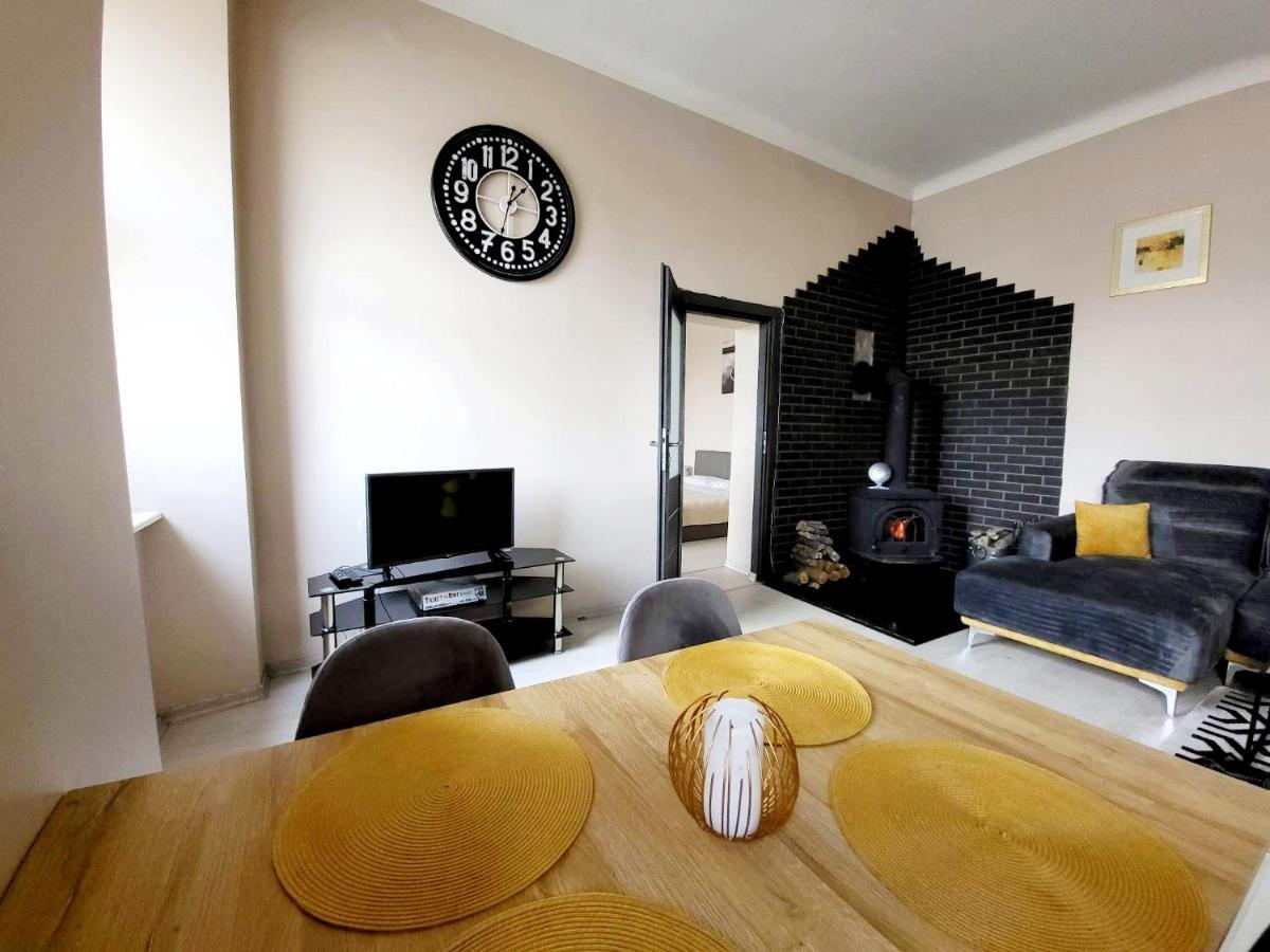 Cozy 2 Room Apartment In The Oldtown Of קלייפדה מראה חיצוני תמונה
